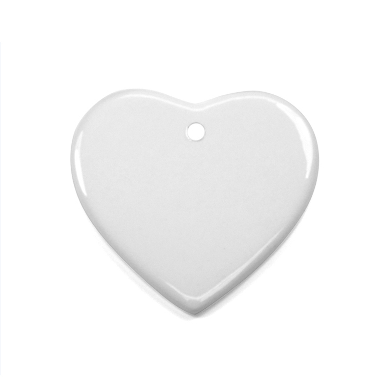 Ornamento cuore in ceramica